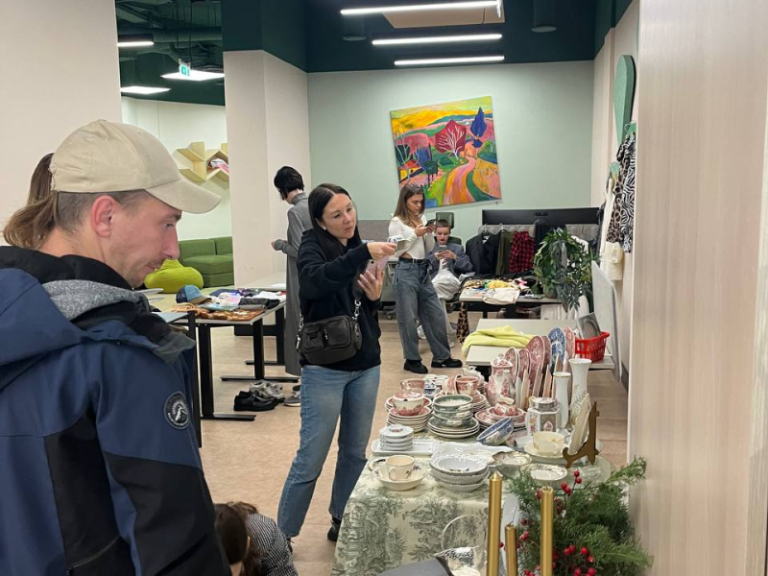 garage-sale-and-kidss-market (2)