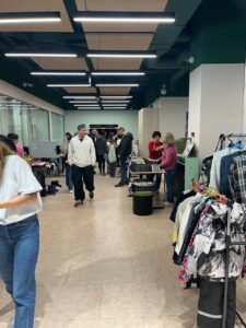 garage sale and kidss market 2