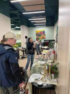 garage sale and kidss market 5