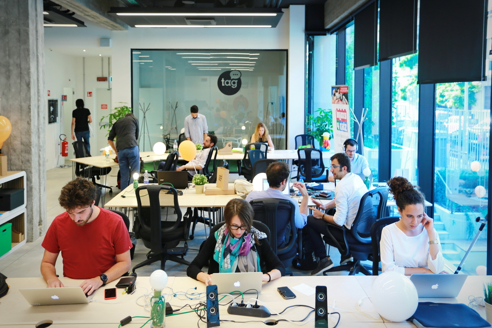 Office Sharing vs. Coworking