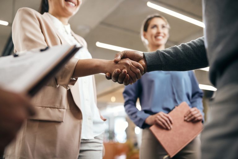 New employee onboarding guide and checklist